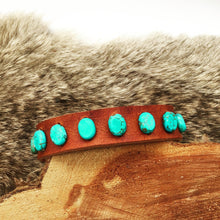 Load image into Gallery viewer, Leather Turquoise/Howlite Bracelet