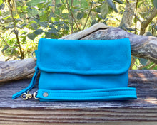 Load image into Gallery viewer, Deerskin Leather Wristlet