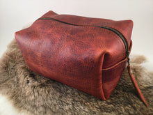 Load image into Gallery viewer, Leather Travel Kit
