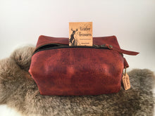 Load image into Gallery viewer, Leather Travel Kit