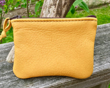 Load image into Gallery viewer, Deerskin Zipper Pouch (small)