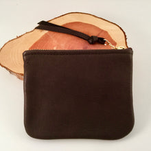 Load image into Gallery viewer, Deerskin Zipper Pouch Brass Zipper